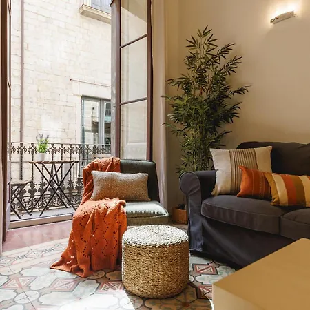 Bravissimo Ciutadans A, 4-bedroom Barri Vell Lägenhet *