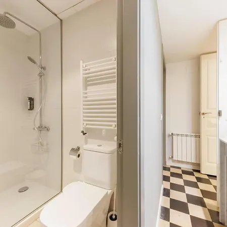 Bravissimo Ciutadans A, 4-bedroom Barri Vell * Girona