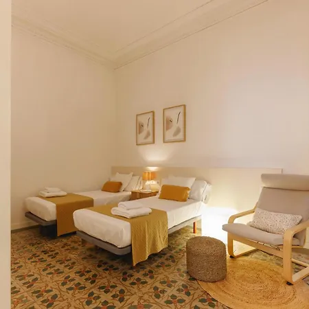 Bravissimo Ciutadans A, 4-bedroom Barri Vell * Girona